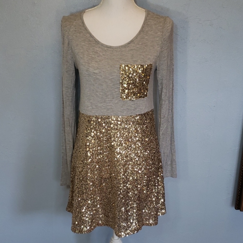 12pm by Mon Ami Sequin and Jersey knit Tunic